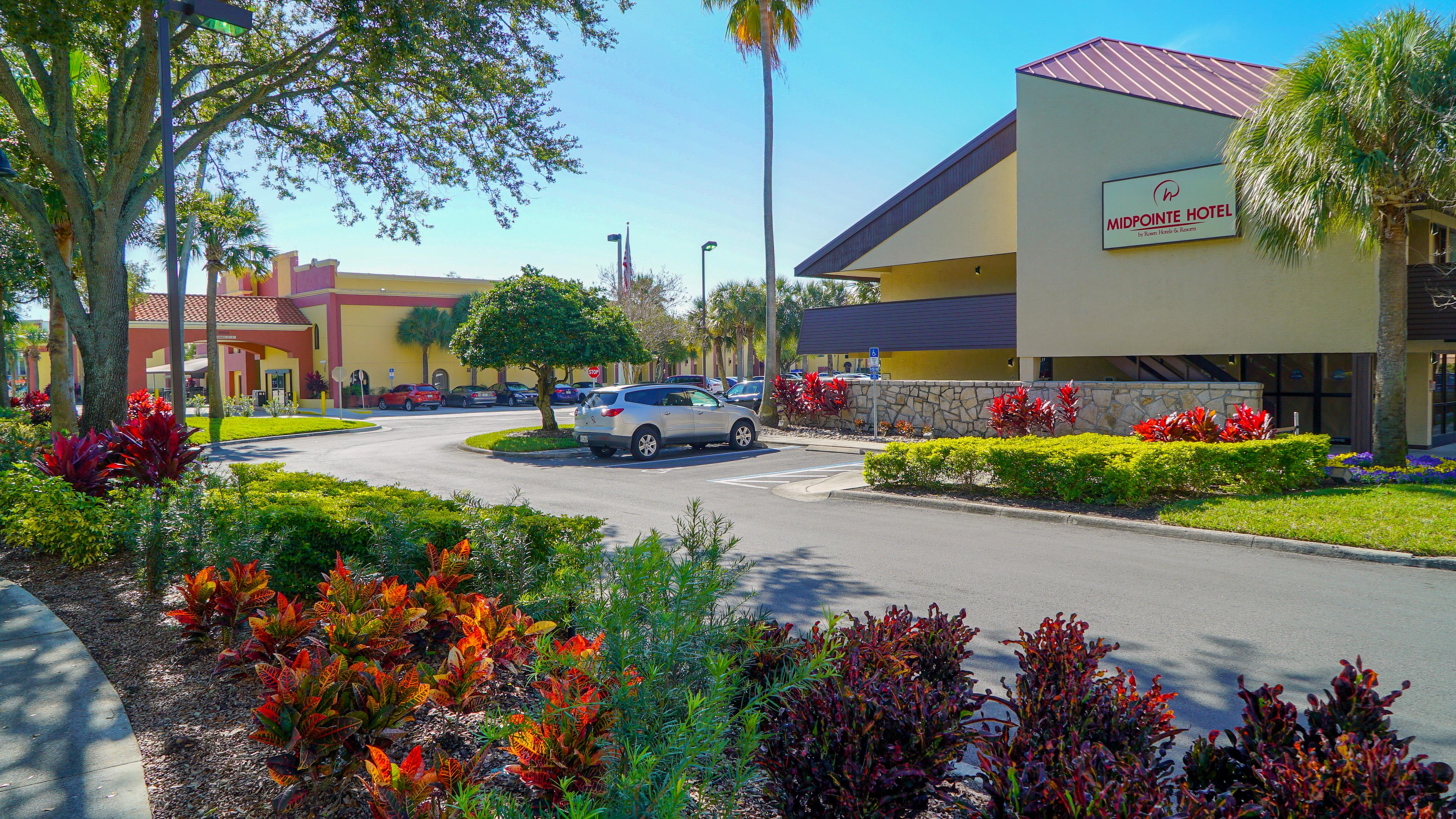 Clarion Inn & Suites At International Drive Williamsburg Exterior photo